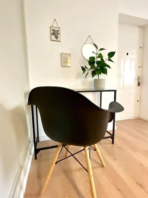 Apartament Urbanika Living - Harmony Palace City Center Bucureşti