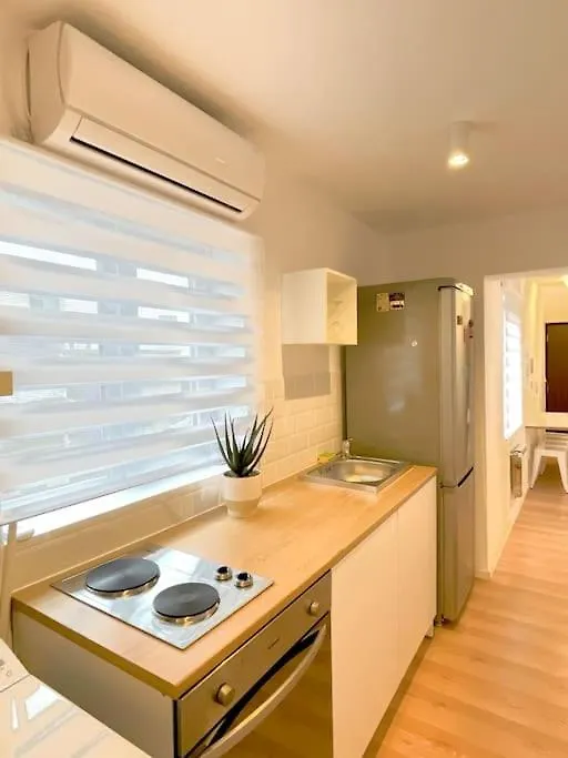 Urbanika Living - Harmony Palace City Center Bucureşti 0*,  România